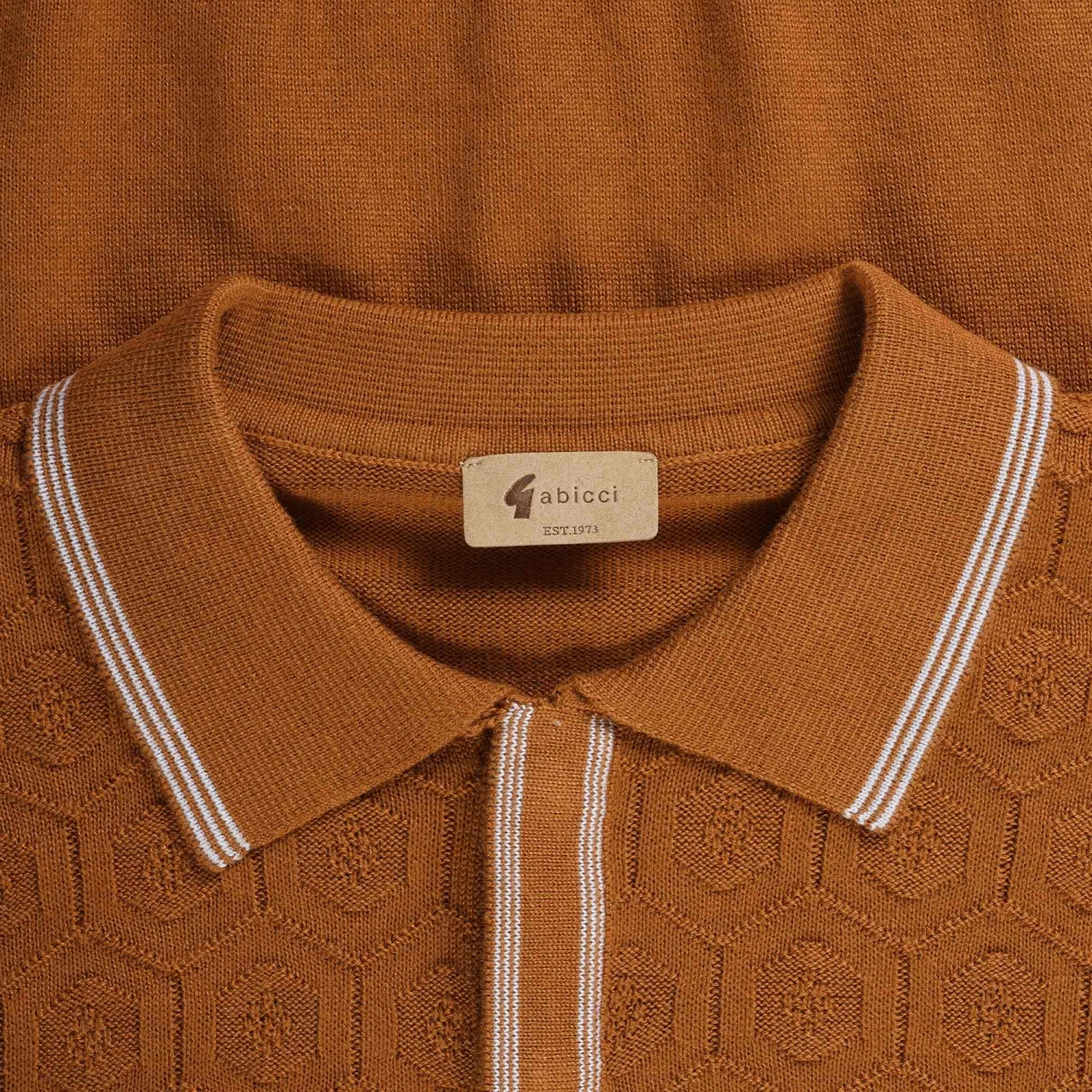 Gabicci Vintage 1973 Carlson Tonal Knit Polo Shirt - Toffee 2 Gabicci Vintage 1973 Carlson Tonal Knit Polo Shirt - Toffee - Image 2