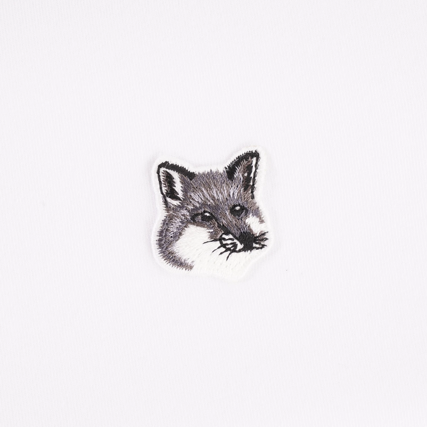 Maison Kitsune Grey Fox Head Patch T-Shirt - White 3 Maison Kitsune Grey Fox Head Patch T-Shirt - White - Image 3